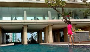 Studio Apartment JiExpo Kemayoran Sunrise View -Min Stay 3 nights-