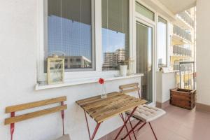 Alley apartment with free parking