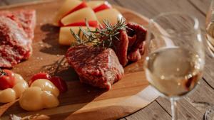 MARINX POOLVILLA NAKANDAKARI