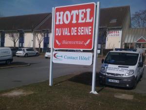 Hotels Hotel du Val de Seine : photos des chambres