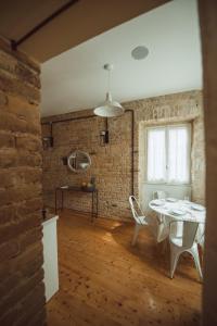 Calista Liston Corfu Apartment