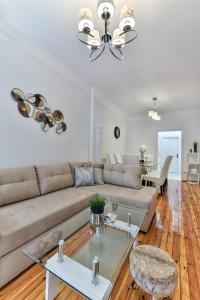 Porto Sea View Apartments - Mitropoleos 127