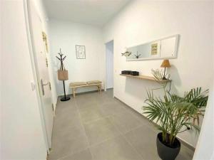 Roses Casc Antic SL Sant Elm 3