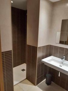 Roses Casc Antic SL Sabater 2