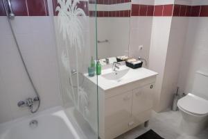 The Family Apart Beach