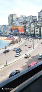 شقة فندقية علي البحر مباشرة بجليم