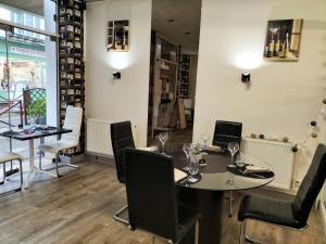 Hotels Hotel Restaurant Herard : photos des chambres