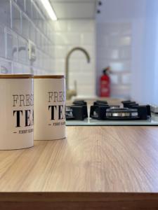 Roberts White Apartment