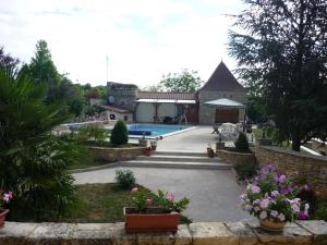 Gîte dans propriété périgourdine