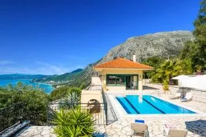 Villa Theaya - 尼萨基奥