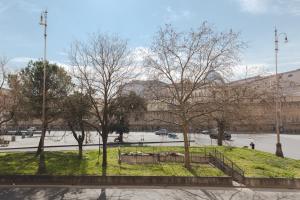 Large Single Room room in Stefano House Roma