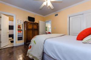 Five Oclock Somewhere 4Bd By Pkrm