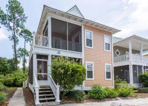 Purple Parrot 37Cd By Pkrm