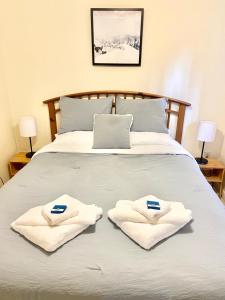 Private Room near Miami Airport - Free parking - 01