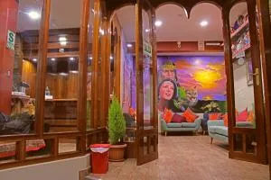 Pukantu Hostal - Puno