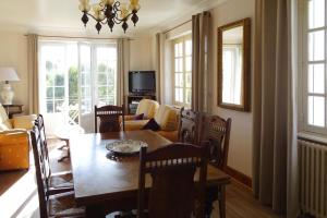 Holiday Home in Kersiny with Sea Views