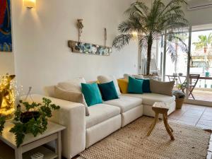 Casa Artrutx by GMHouse Minorca