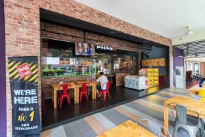 Setiawalk Puchong 6-8Pax 2R 2B IOI MALL SUNWAY