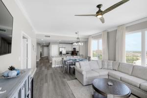 Grandview East 1601 - Azure Paradise