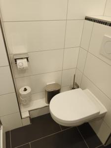 37m2 - 2 Zimmer - E-Ladestation - super Bad - Terrasse