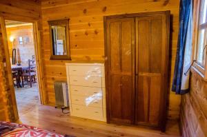 Chalets Le Chalet De Louyere : photos des chambres