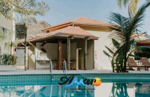 Jardim das Palmeiras II Home Resort JP2 Ubatuba - Apartamento com 2 Dorms, 1 Suíte, Condomínio com Piscina Adulto e Infantil, Jacuzzi Aquecida,Sauna, Churrasqueira, Academia, Salão de Jogos e Playground