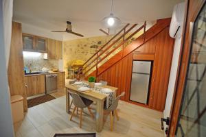 Plokamos House