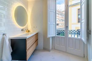 Cordoba Home Center Suites