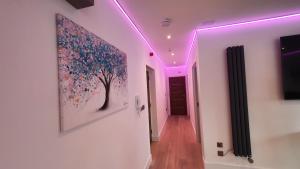 Central Penthouse with Hot Tub & Views 24 Cheltenham