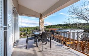 1 Bedroom Lovely Apartment In Razanac 