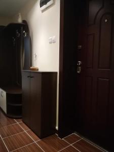 Zhakis apartment