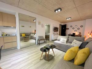 PALERMO SOHO Central Location Renovated "Maison Thames" Apartment