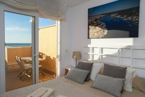 La Marina Penthouse by Tarifa Rent - wifi, AC, parking - 4hvězdičkové hotely ve městě Tarifa