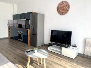 Le Myanmar - Hyper Centre - Parking - 4p