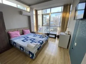 Hotel G & J - Rustavi