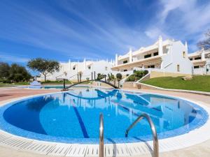 Cozy Townhouse Vila Rafaella near São Rafael Beach Albufeira