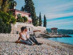 Apartment Maja Opatija with Free Private Parking and Lovely Sea View Terrace