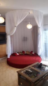 Gold - central, cozy, a fun place like no other