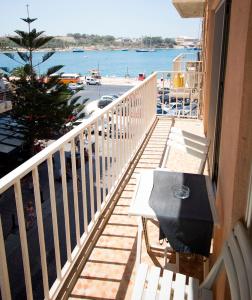 Gold - central, cozy, a fun place like no other