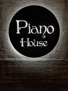 Apartament TANGO la casa PIANO HOUSE ,cu parcare