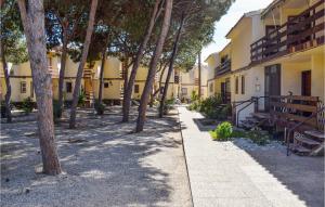 3 Bedroom Nice Apartment In La Manga