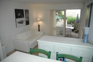 Appartements studio avec jardin sur le golf : photos des chambres