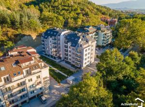 Лукс Апартамент Любенз