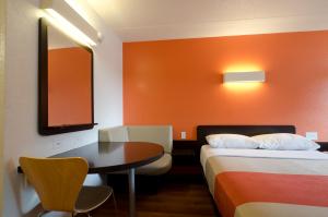 Motel 6-Gaithersburg, DC - Washington