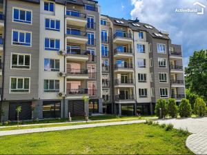 Лукс Апартамент Любенз