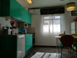 Little Wonder Apartment