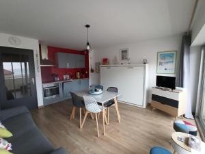 Appartements L Ilot de la Baie, super studio 4p face a la mer, parking gratuit, wifi, classe 2 etoiles a Fort Mahon Plage, Baie de Somme : photos des chambres