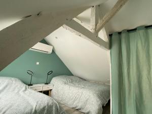 Appartements Logement Loire climatise, La Halte de Cuze, aux abords de la Loire a velo : photos des chambres