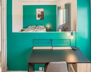 Appartements Happy House - Centre Ville - Parking Gratuit : photos des chambres