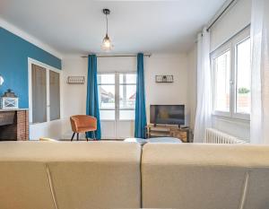 Appartements Happy House - Centre Ville - Parking Gratuit : photos des chambres